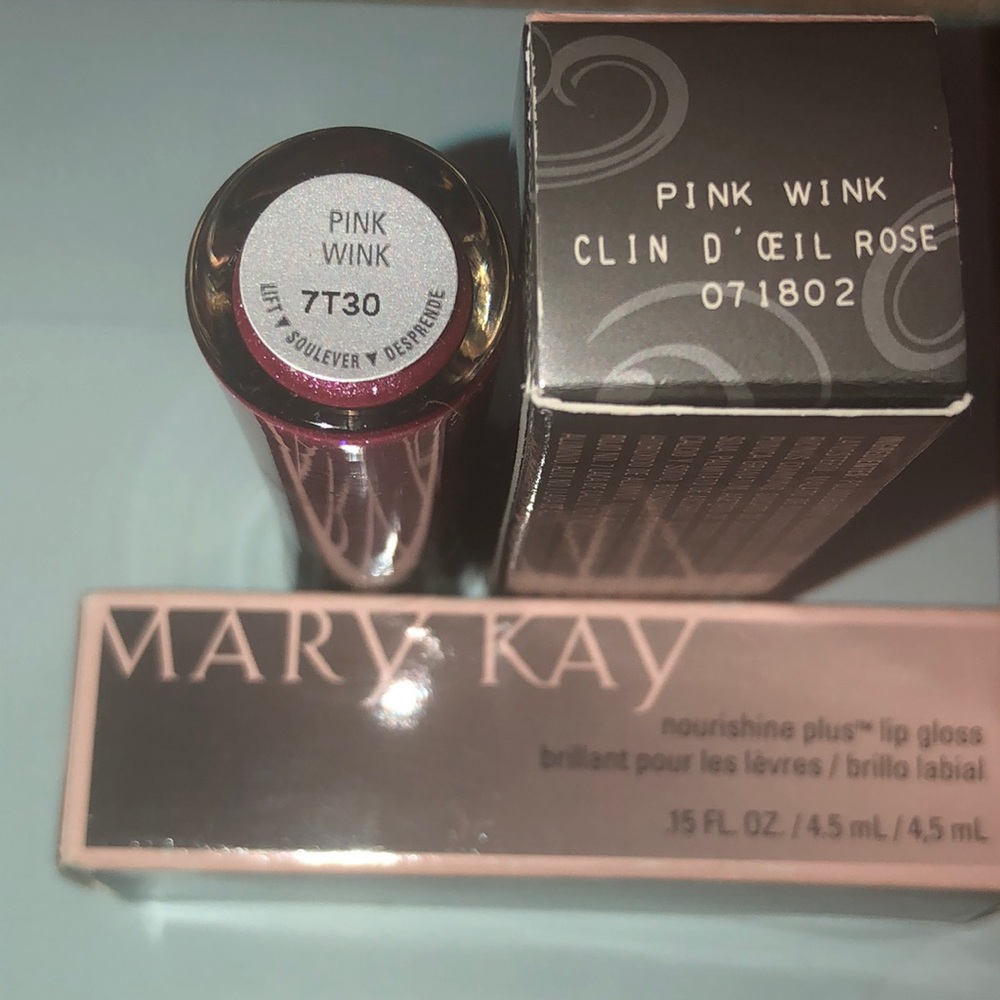NWT- MARY KAY  Pink Wink lipgloss.